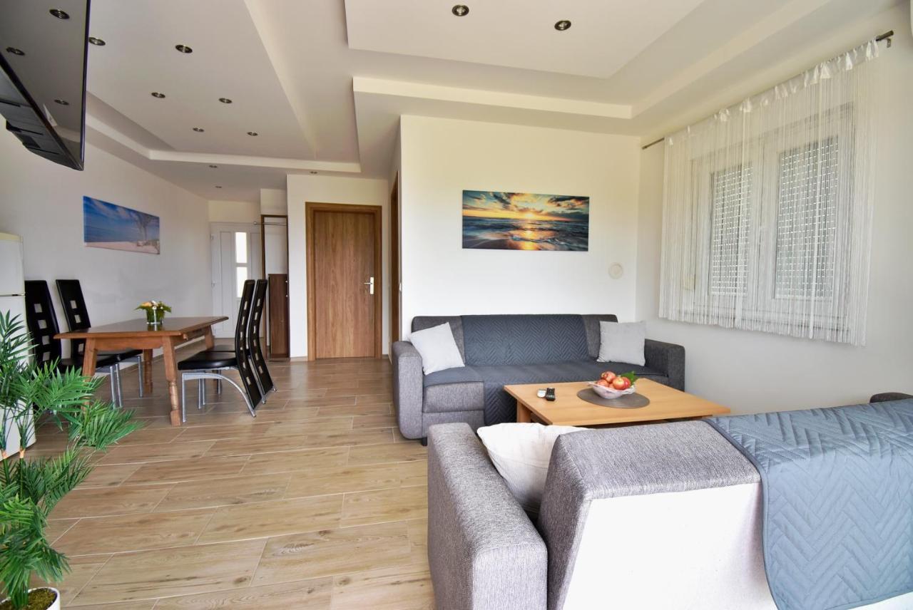 Apartmani Solis Vir Exteriér fotografie